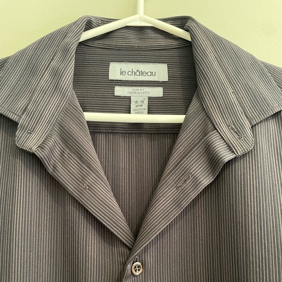 ✨Le Chateau Dress shirt 🎁 - Size M - Picture 2 of 5